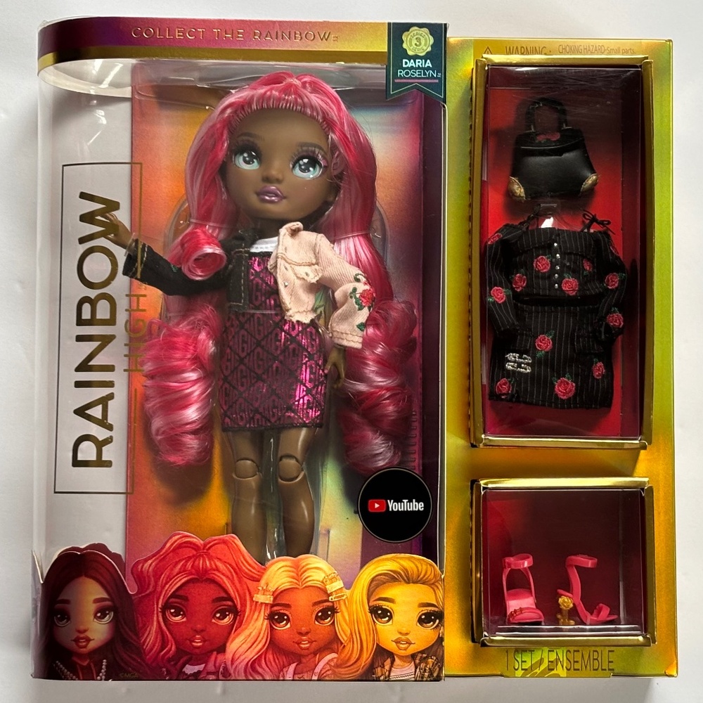 Rainbow High Doll 2021 DARIA ROSELYN Pink Hair & Accessories - New, Creased Box